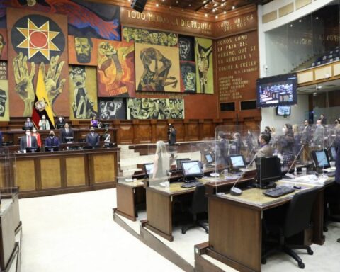 Every month a political trial is requested or processed in the Assembly