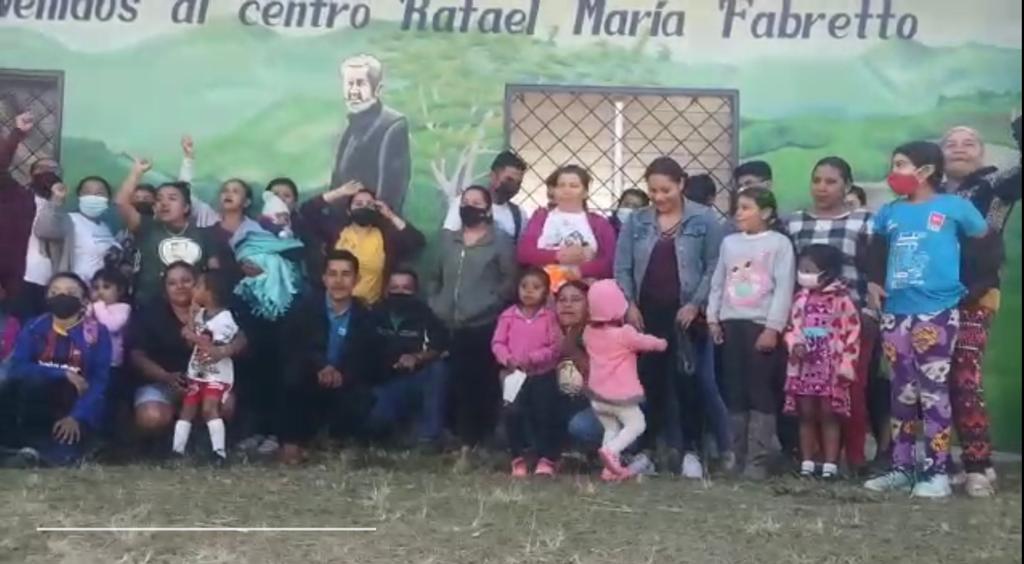 Families of San José de Cusmapa take over “Fabretto” school to avoid confiscation