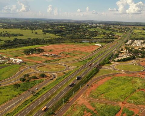 Federal government opens 17 km stretch of BR-153 in São Paulo