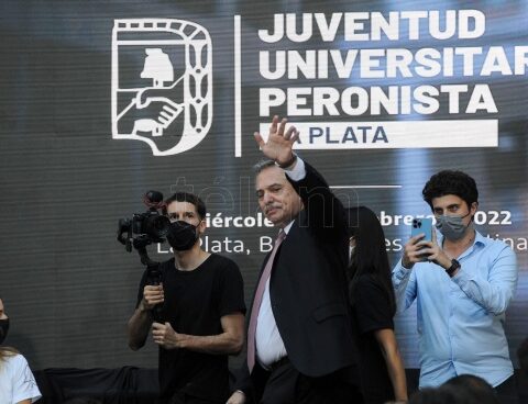 Fernández and a message to Peronism: "Divided we are very weak and united very strong"