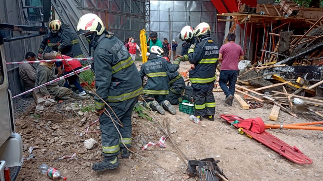 Five injured by a collapse in a work under the Miter railway