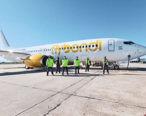 Flybondi: the airline that is looking for more than 400 Argentines to add to its staff
