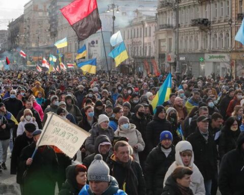 From Poland, Colombians residing in Ukraine are identified