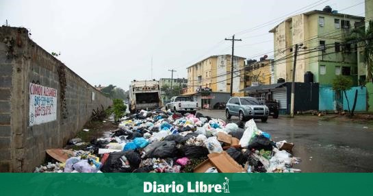 Garbage is still present in areas of Santo Domingo East