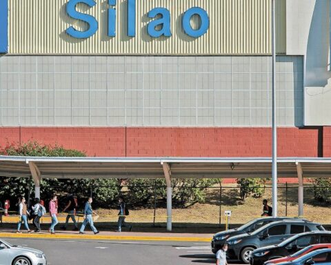 General Motors urges workers to denounce irregularities in union vote in Silao