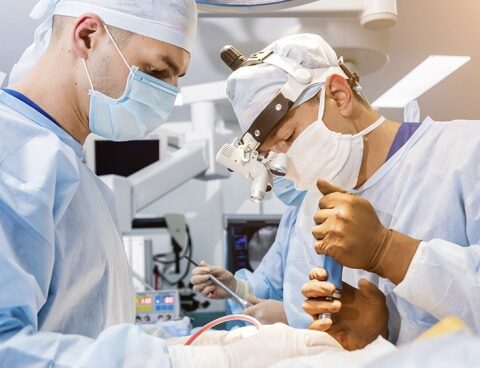 Health grants $ 2,000 million to 247 social works to cancel payments to providers