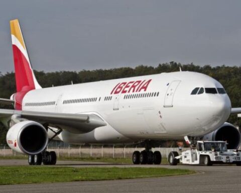 Iberia now operates 17 weekly flights between Colombia and Spain