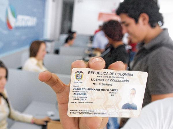 Issuance of driving licenses increased 71%