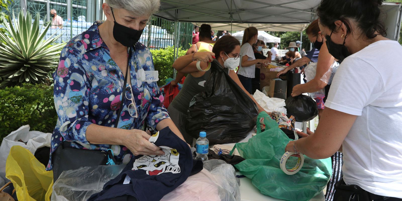 Itaipava has a central to collect donations for Petrópolis