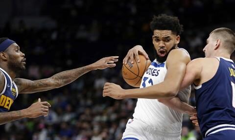 Karl Towns achieves double-double and Wolves defeat Nuggets