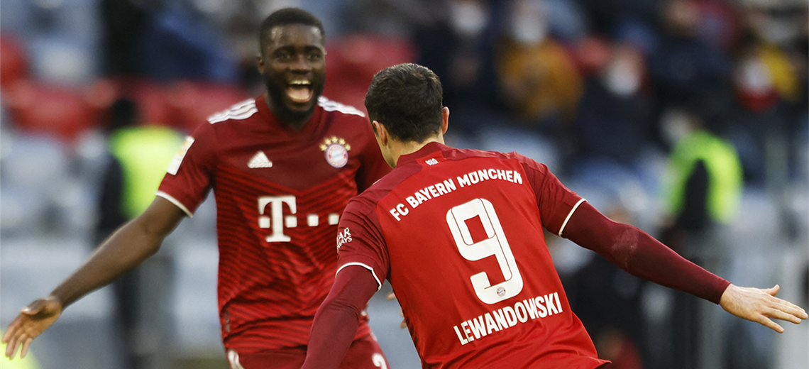 Leader Bayern Munich come from behind to win 4-1 against bottom Greuther Fürth