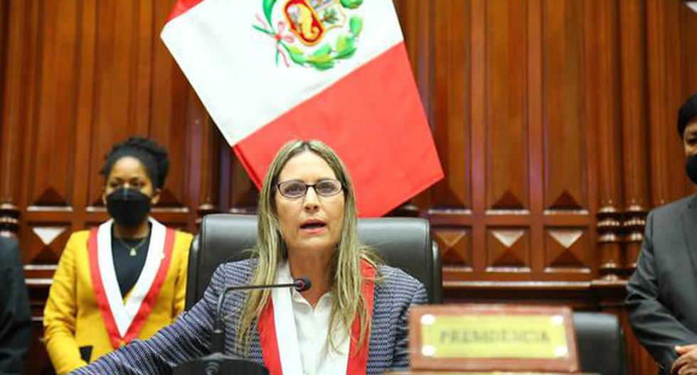 María del Carmen Alva had an incident with the mayor of Ocoña: "She is in my house, I demand respect from her"