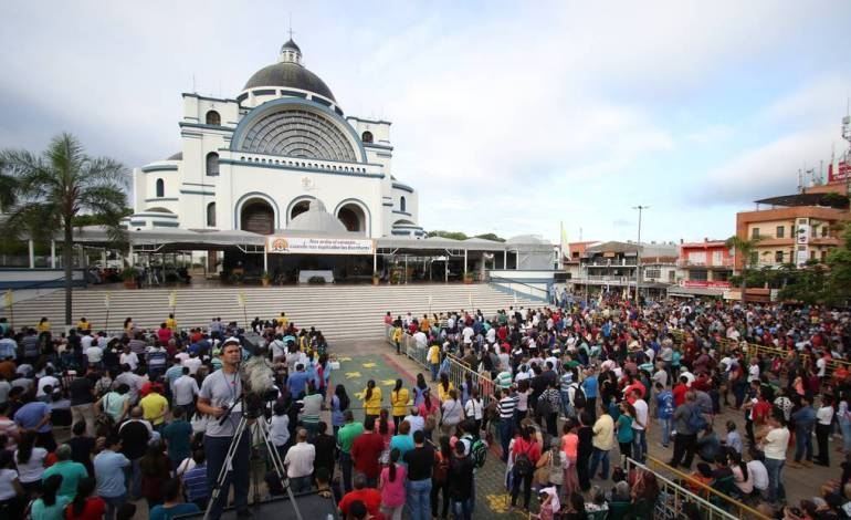 Mass in Caacupé: they remember Vita and ask the authorities to purge the institutions