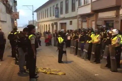 Foto refefencial. Exteriores de la cárcel de Cañar, donde ocurrió el crimen.