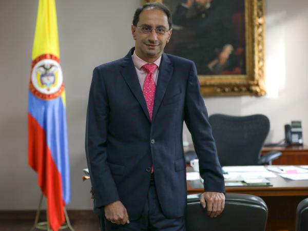 Minhacienda begins visit to the US to promote investment in Colombia