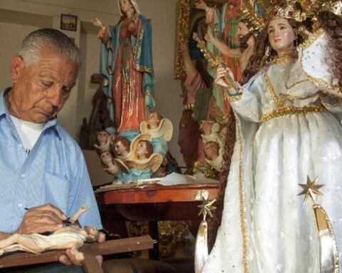 Mourning in art: master Alcides Montesdeoca dies