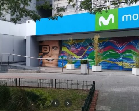 Movistar assures that there is a "monopoly regime" and requests access to Antel infrastructures