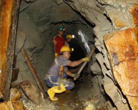 Nation prepares 2 new mining rounds for gold and coal