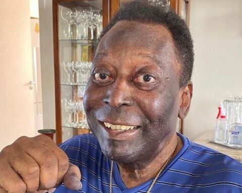 Pelé en una foto subida a sus redes sociales.