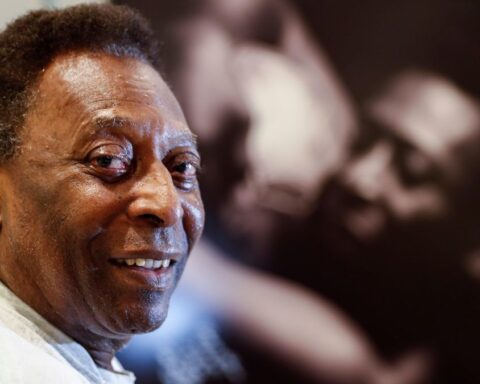 Pelé sufre una infección urinaria