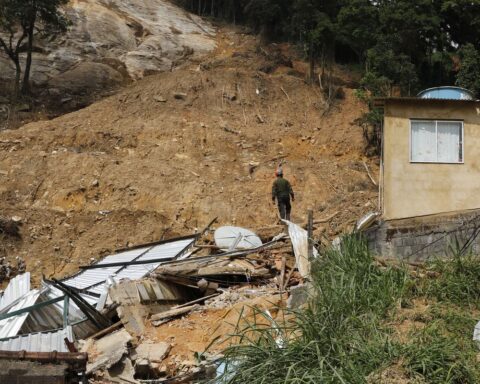 Petrópolis shelters have 875 people, 12 days after tragedy