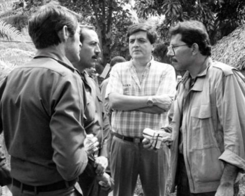 Photo gallery: Hugo Torres, the ex-guerrilla fighter who freed Somoza's political prisoners, including Daniel Ortega