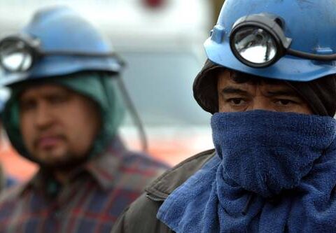 Relatives await rescue of bodies 16 years after the explosion in Pasta de Conchos