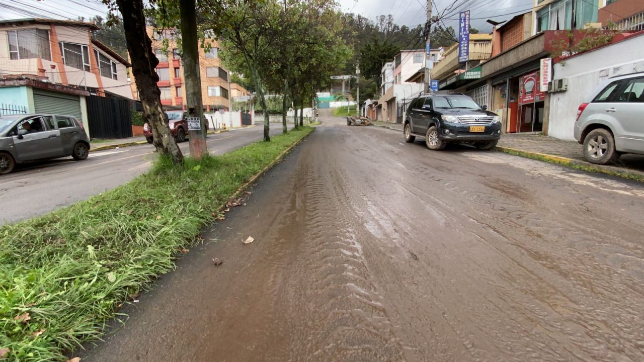 Roads closed by flood in Quito were enabled