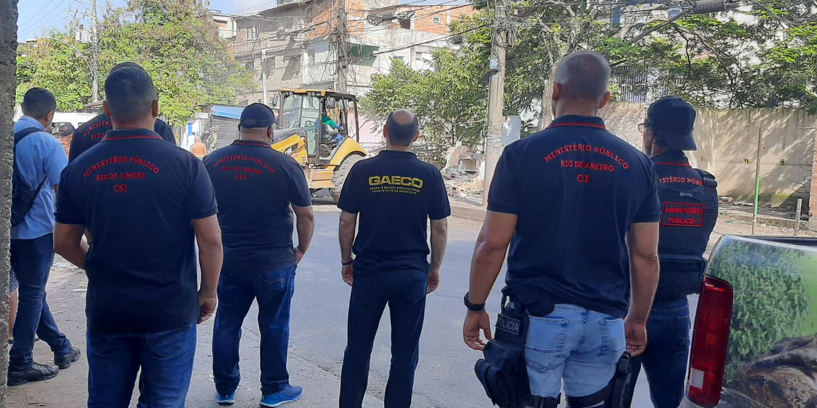 Task force demolishes 19 irregular properties in Rio das Pedras, RJ
