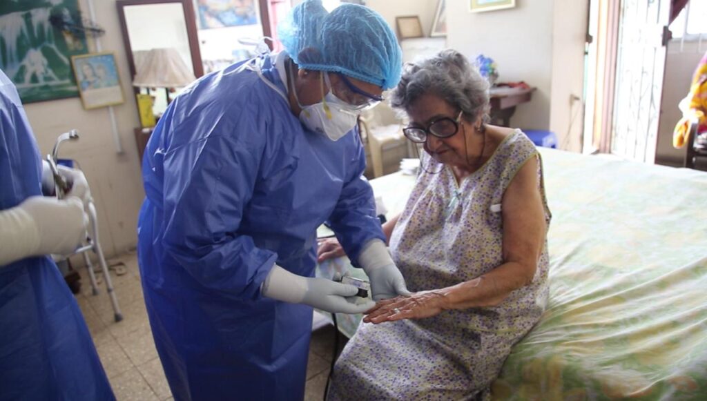 REALIDAD. Las atenciones médicas son el mayor gasto de la seguridad social