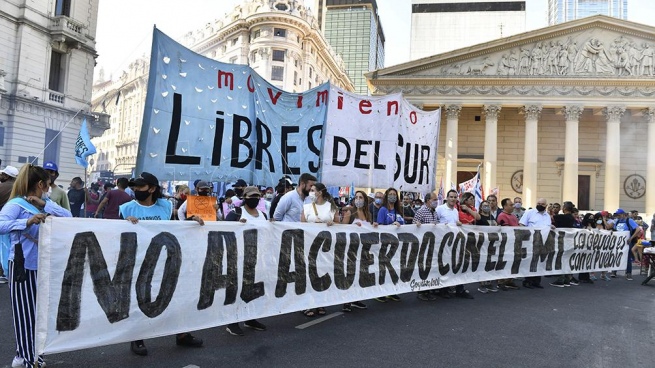 The Left marched to Plaza de Mayo against the agreement with the IMF