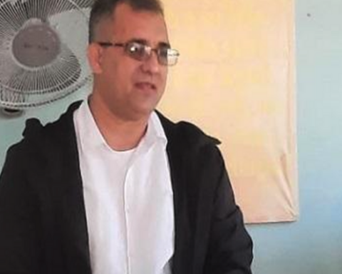 The Police persecute a pastor who withdrew from the ruling Council of Churches of Cuba