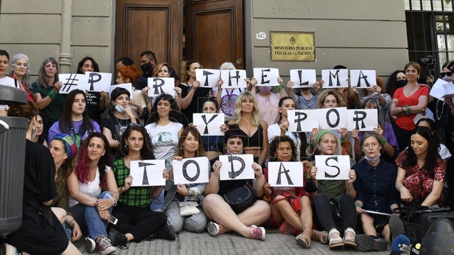 The group of Argentine Actresses will go to the Brazilian consulate for the trial of Darthés