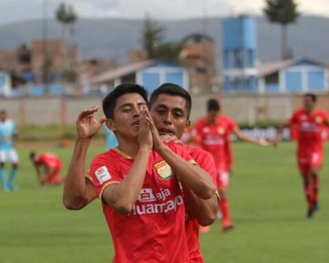 This was the triumph of 'Rojo Matador' over Rimenses at the Huancayo stadium (PHOTOS)