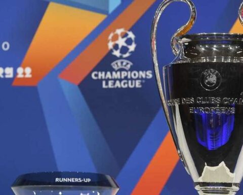 UEFA leaves Russia without a Champions League final and moves it to Paris