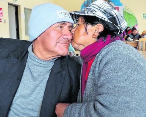 Valentine: the elderly found eternal love in the Huancayo asylum