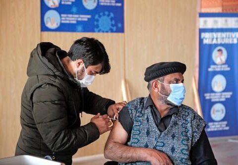 WHO asks countries for caution in withdrawing health restrictions