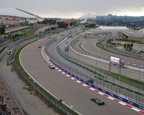 With Russia on the world circuit, F1 follows events in Ukraine