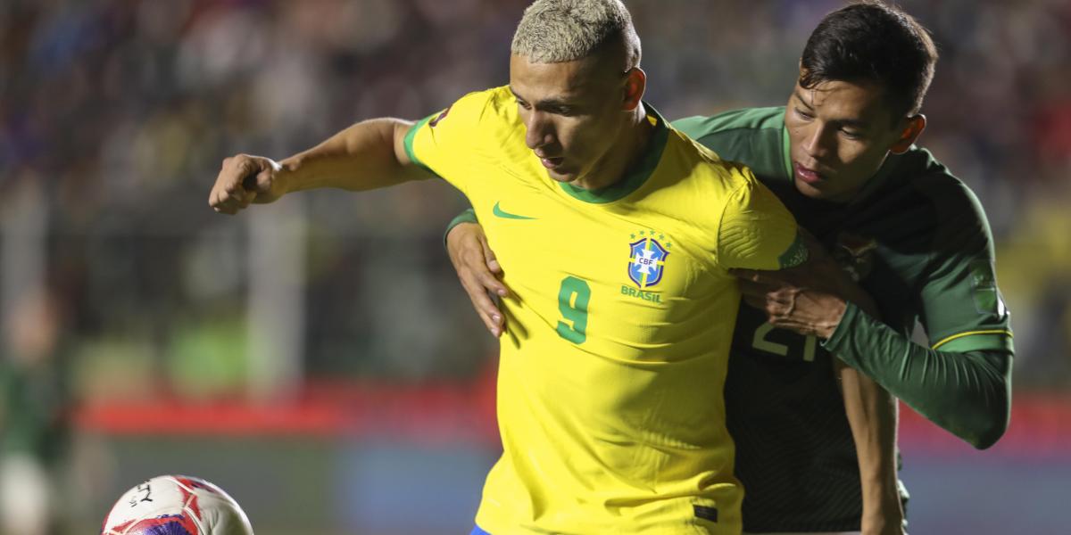0-4: Brazil win in La Paz and beat an Argentina record