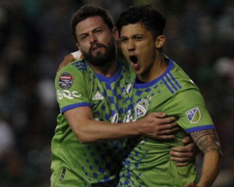 1-1: Seattle, to the semis at the expense of the Lion