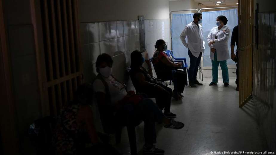 233 deaths reported in Venezuela due to power outages in hospitals