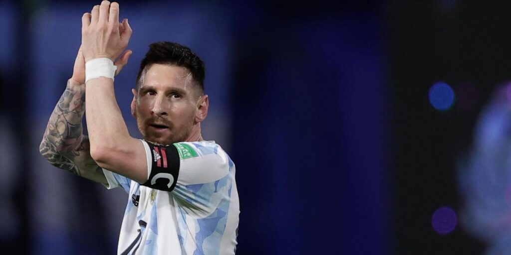 3-0: Messi closes Argentina's win