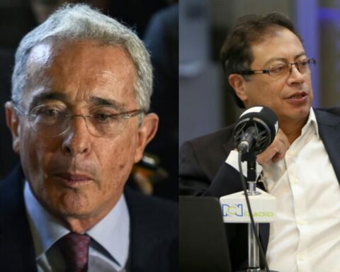 Álvaro Uribe affirmed that Gustavo Petro is a threat to Colombia. Why?