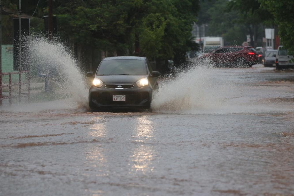 Announced rain and occasional storms