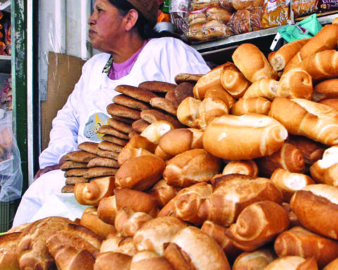 Bakers and Government will meet on Wednesday to evaluate flour supply