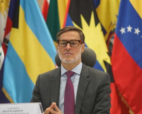 Chancellor Plasencia: NATO should not exist