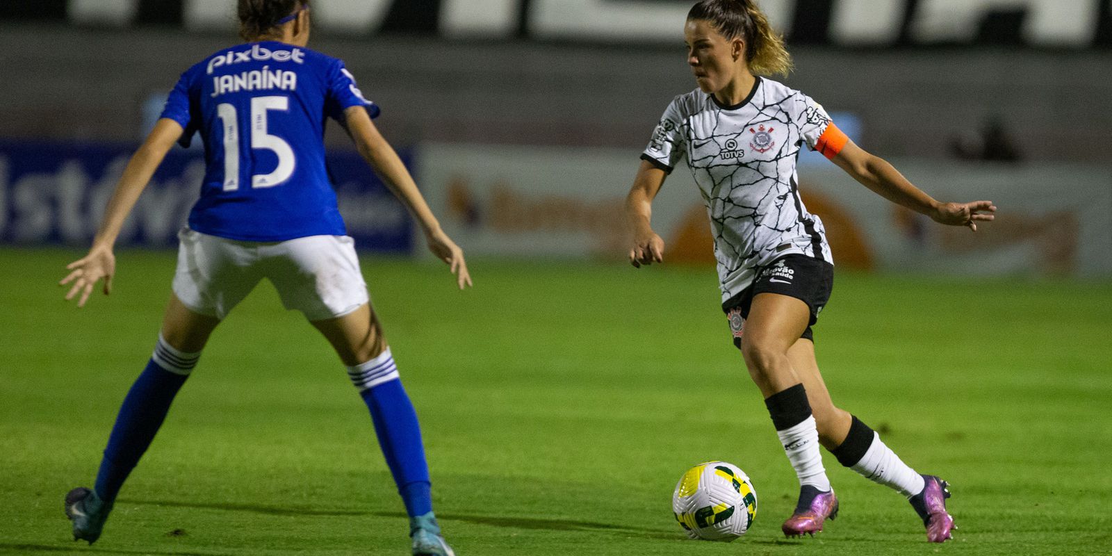 Corinthians wins Cruzeiro to take over the Brazilian Women's winger