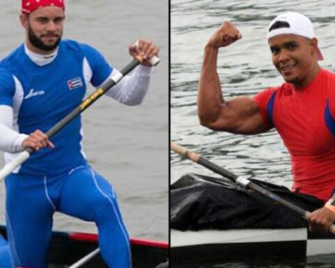 Cuban Jorge Enríquez, Olympic canoeing champion, arrives in the US