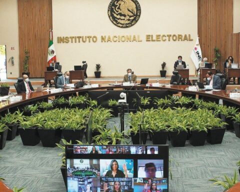 Electoral reform divides opinions among former councilors