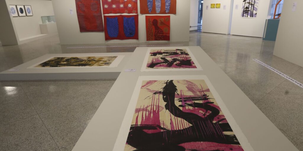 Exhibition in Brasília brings together works by Chinese and Brazilian artists